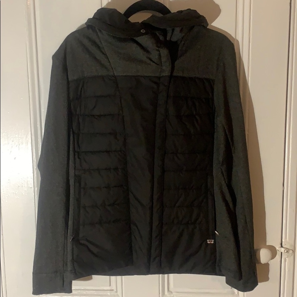 Helly Hansen Jacket. Large